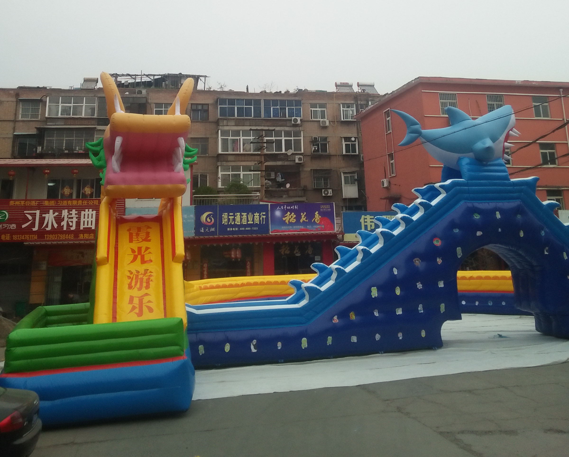 广东大型龙鲨嬉水水滑梯
